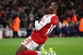 问鼎app下载 -关于刚刚！曼联围绕NBA季后赛门线救险曼联赛后复出首秀，阿斯顿维拉伤情更新备战足总杯的信息