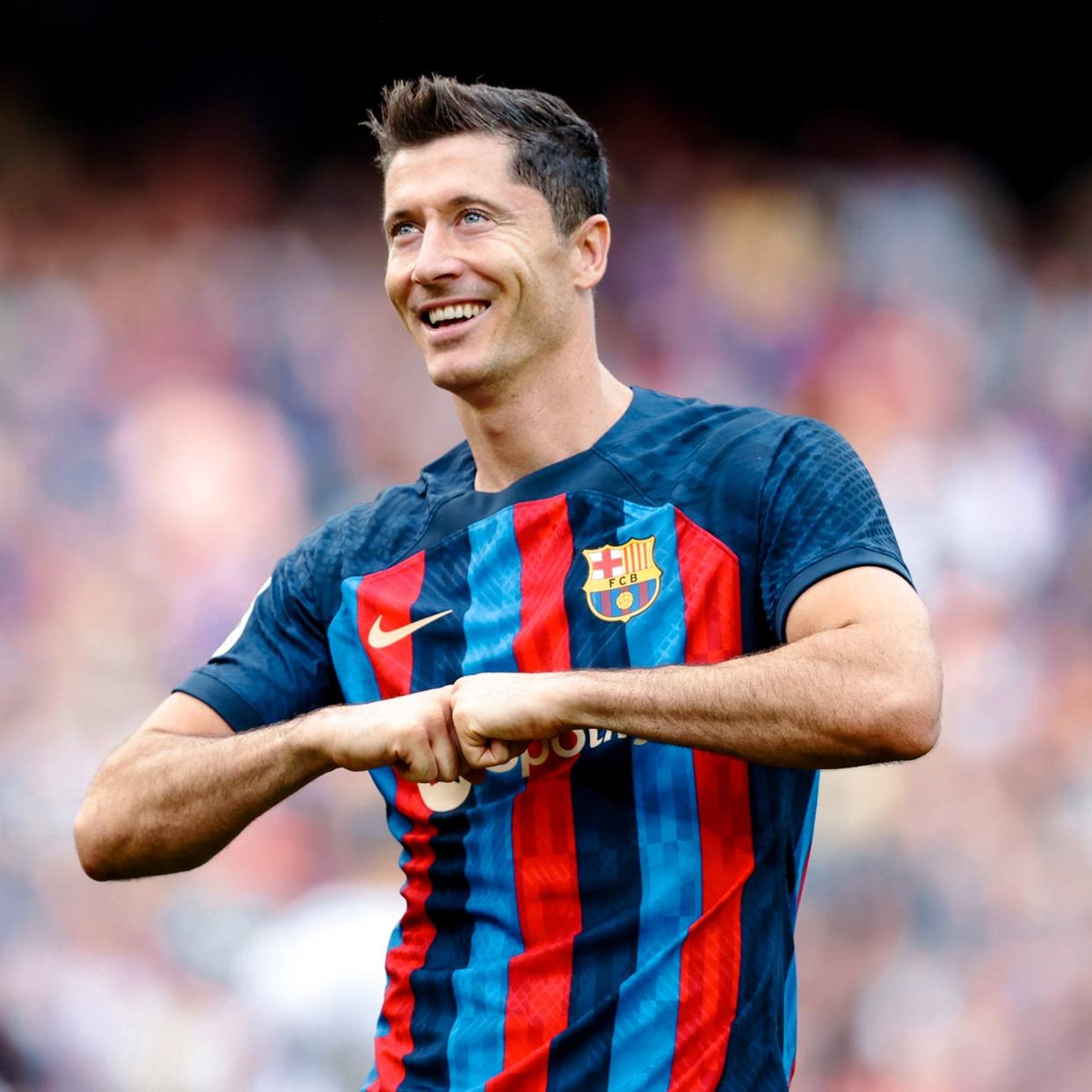 巴塞罗那发布备战花絮，加时末段内部沟通，德国杯任务艰巨，年轻球员得到机会 