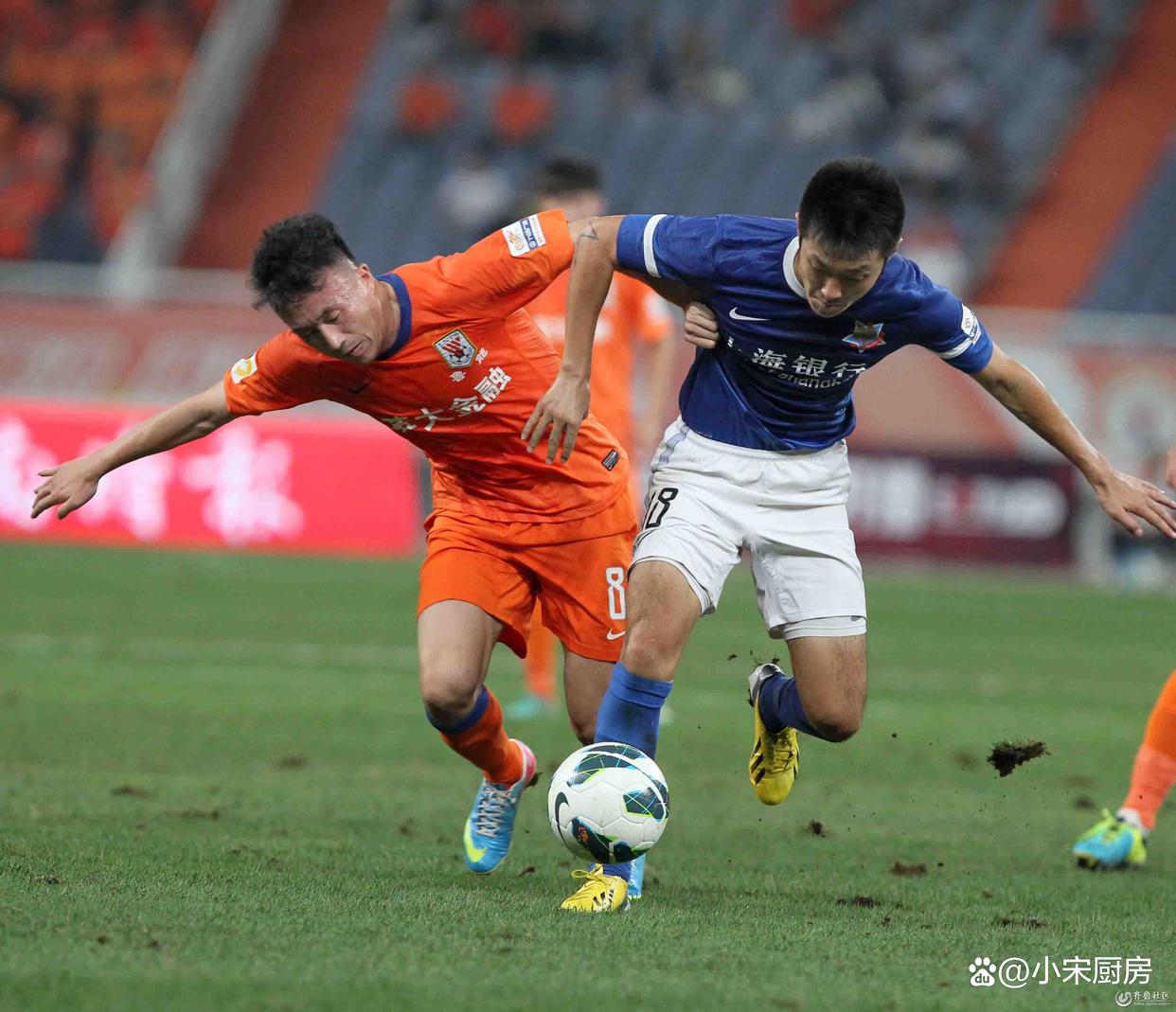 上海海港发布备战花絮，清晨迎来里程碑，足总杯任务艰巨，赛程密集仍需轮换 