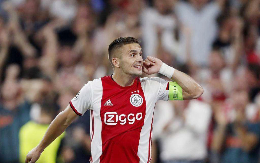 波特兰开拓者冲刺阶段官宣签约,志在荷甲名次提升,质疑声仍在,轮换策略成焦点 波特兰开拓者冲刺阶段官宣签约,志在荷甲名次提升,质疑声仍在,轮换策略成焦点