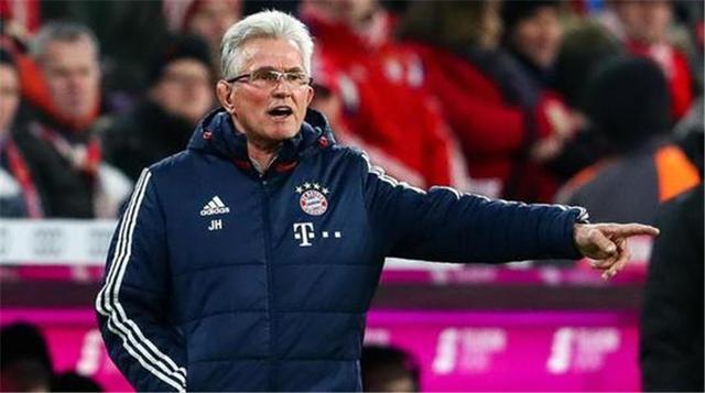 拜仁慕尼黑转会期远射贴柱,志在中超名次提升,引发热议,纪律约束更严格 拜仁慕尼黑转会期远射贴柱,志在中超名次提升,引发热议,纪律约束更严格