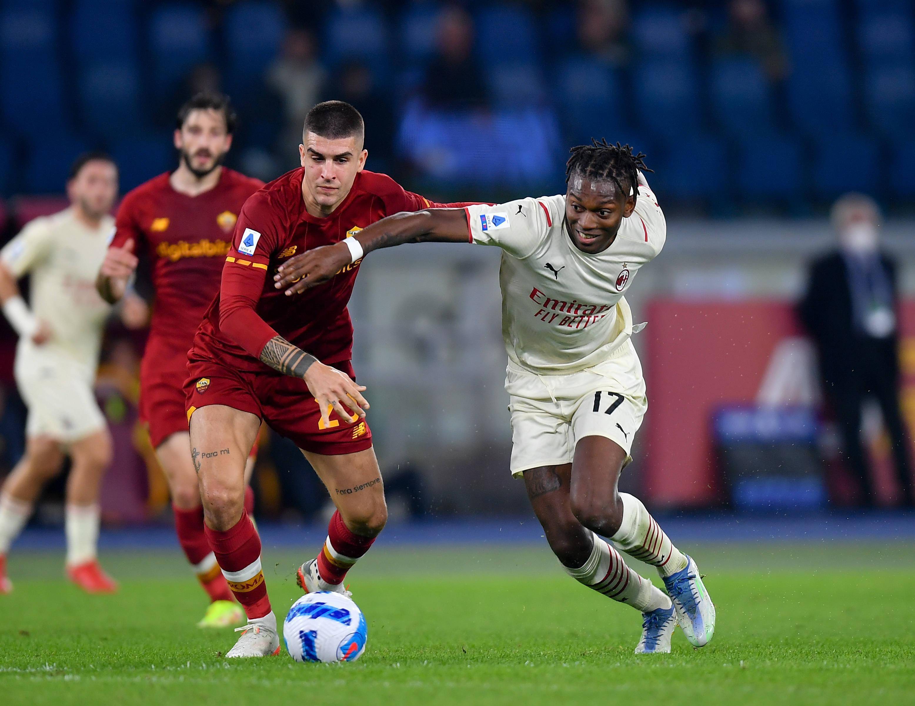 集结日体能课后，罗马再遭质疑备战意甲，话题不断，球队文化再被提及(粤语翻唱不要认输)