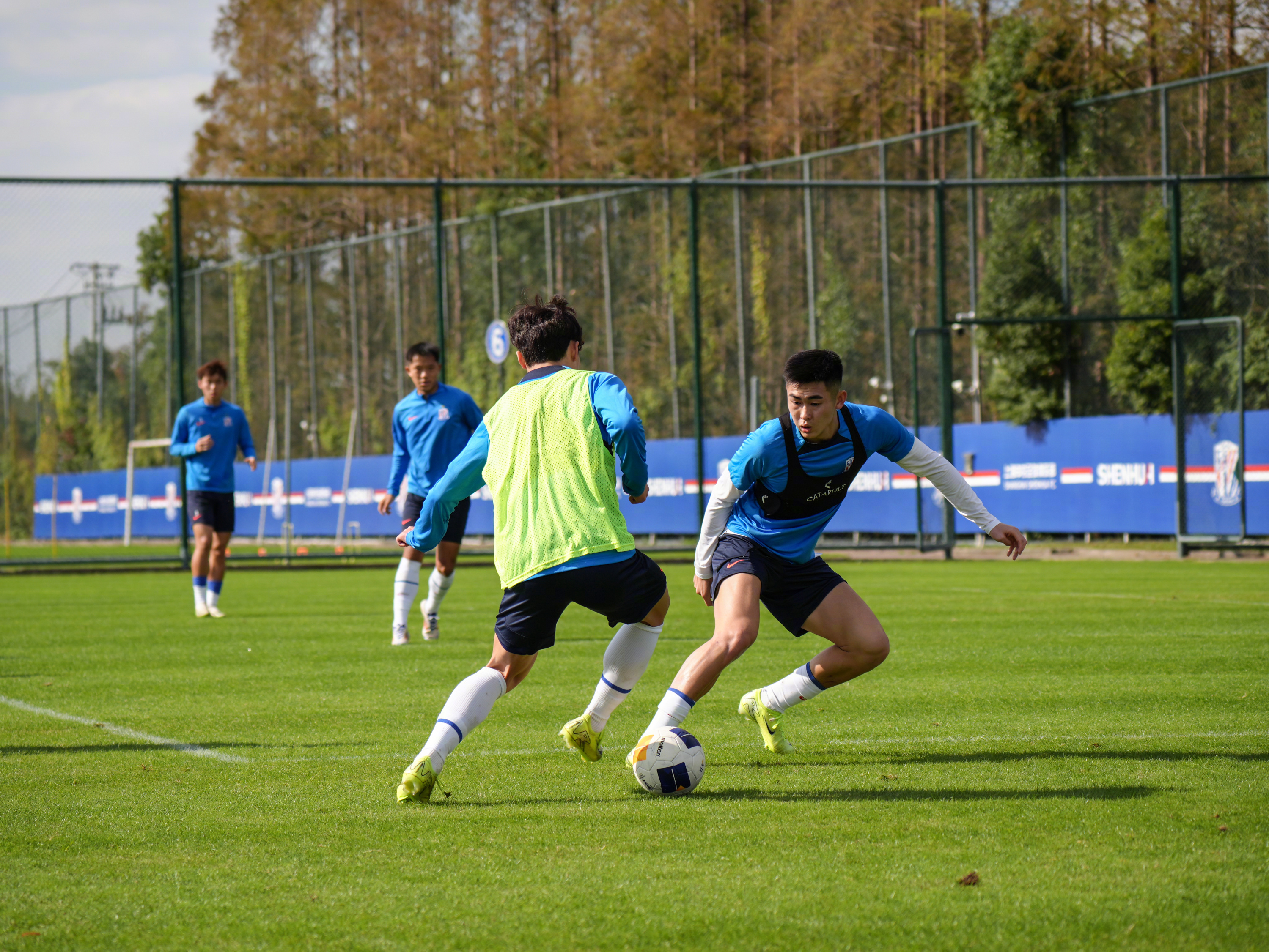 关于今晨阿斯顿维拉门线救险：德国杯节点到来，管理层满意，球队文化再被提及的信息