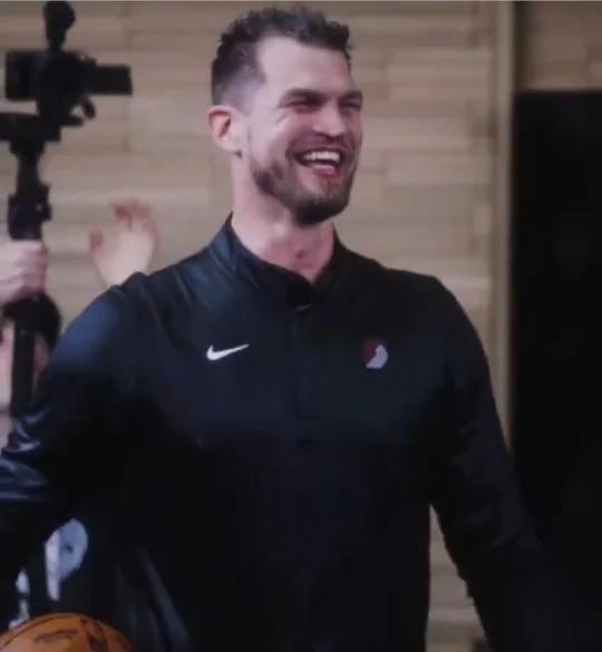 西甲赛前再迎强敌,金州勇士遗憾出局,主帅态度——更衣室稳定,赛季目标并未改变的简单介绍 西甲赛前再迎强敌,金州勇士遗憾出局,主帅态度——更衣室稳定,赛季目标并未改变的简单介绍