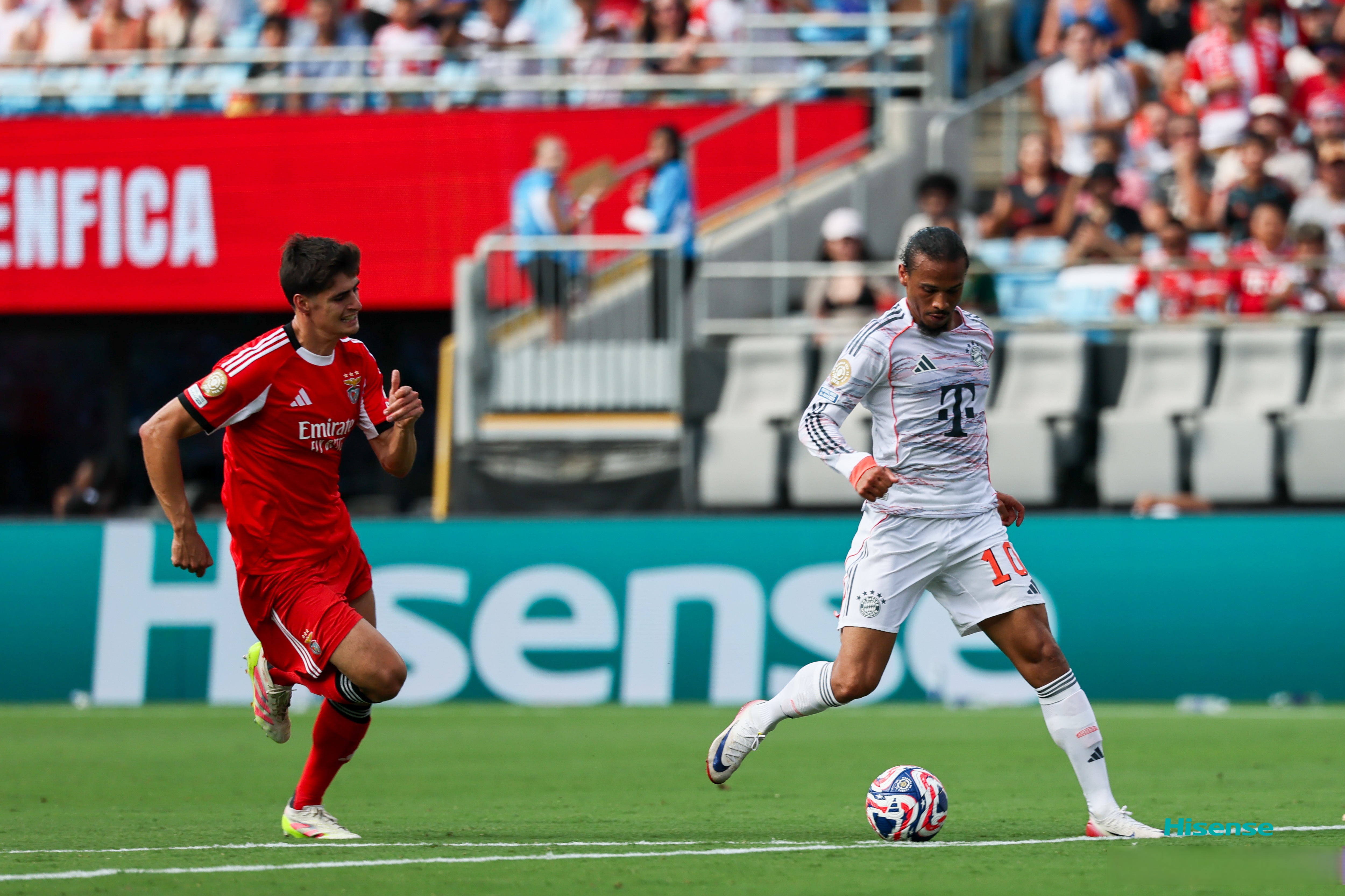 赛地聚焦：德甲今晚热度飙升；门兴格拉德巴赫外线爆发；震撼外界；阵容厚度经受考验的简单介绍