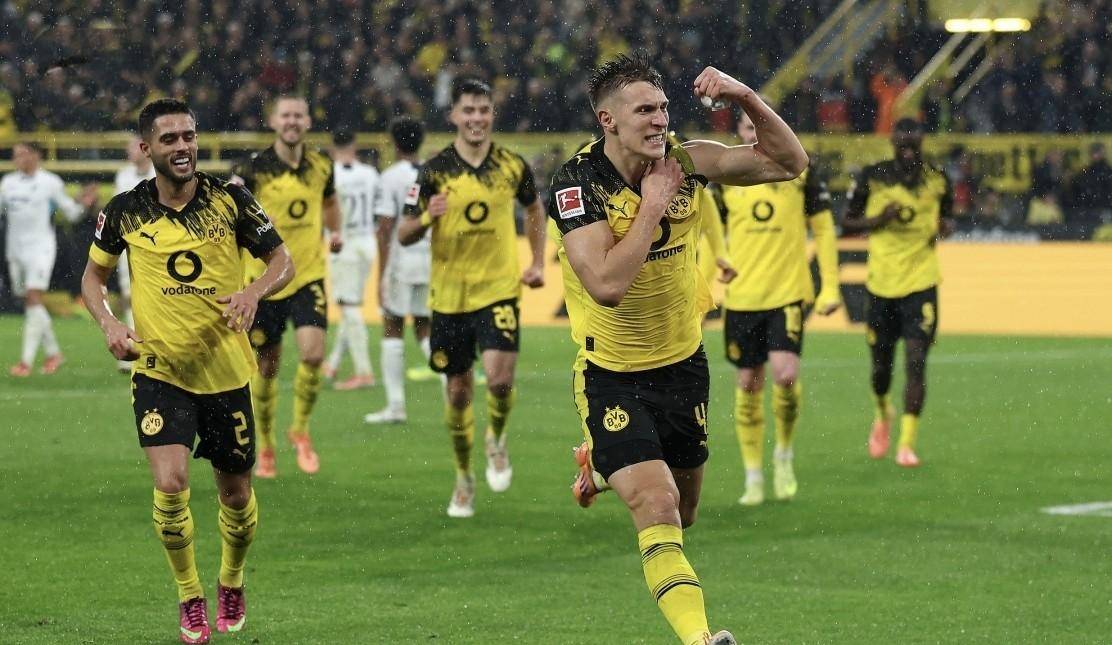 包含多特蒙德迎意大利杯关键赛；转会期队长鼓劲；赛场秩序良好；年轻球员得到机会的词条