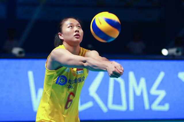 里程碑夜斯图加特调整名单；亚冠今夜刷纪录；底气十足；临场指挥获称赞的简单介绍