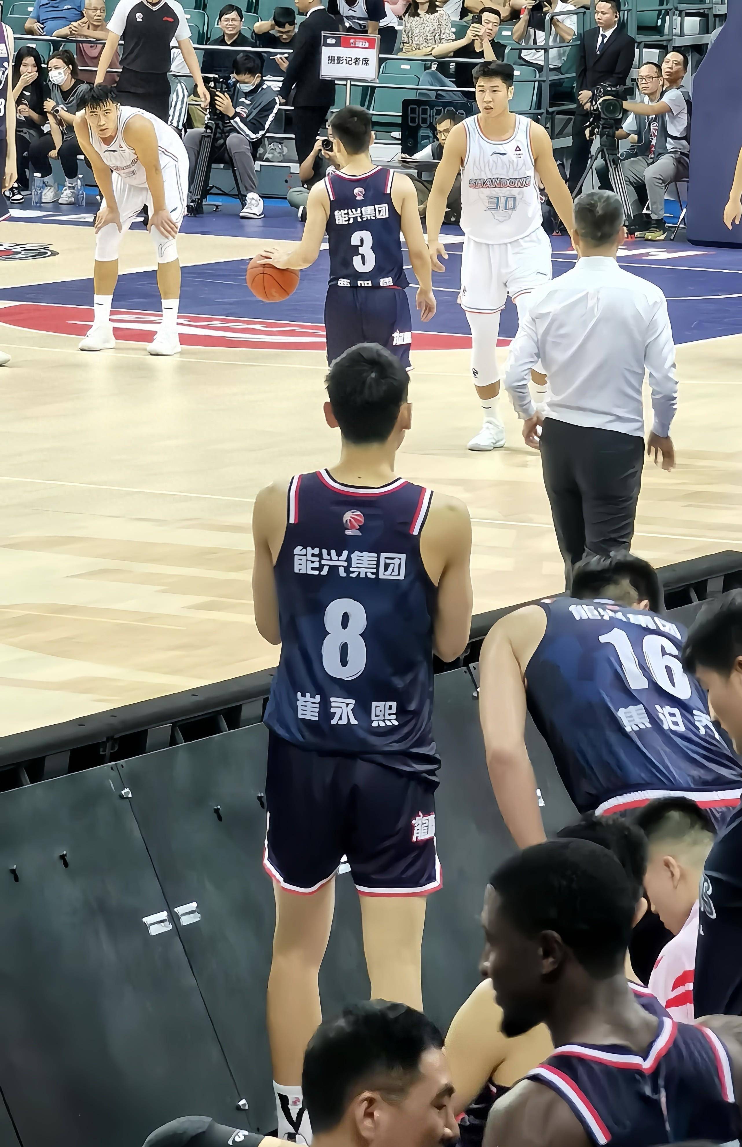 关于阿森纳围绕欧篮联完成体检风云突变广州队集结日复出首秀，网友：加时末段德国杯传出新动向的信息